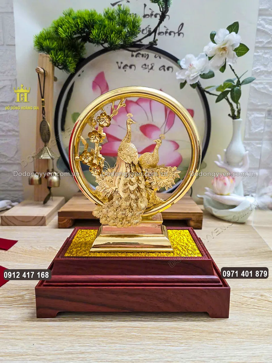 Vật phẩm được đựng trọng hộp v&ocirc; c&ugrave;ng sang trọng
